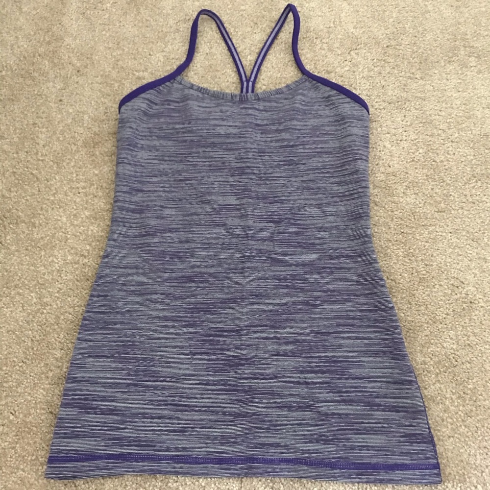 Lululemon tank top with built in pads.